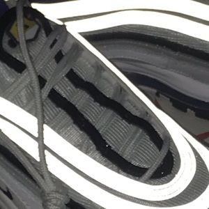 Meet your Posher, Jett